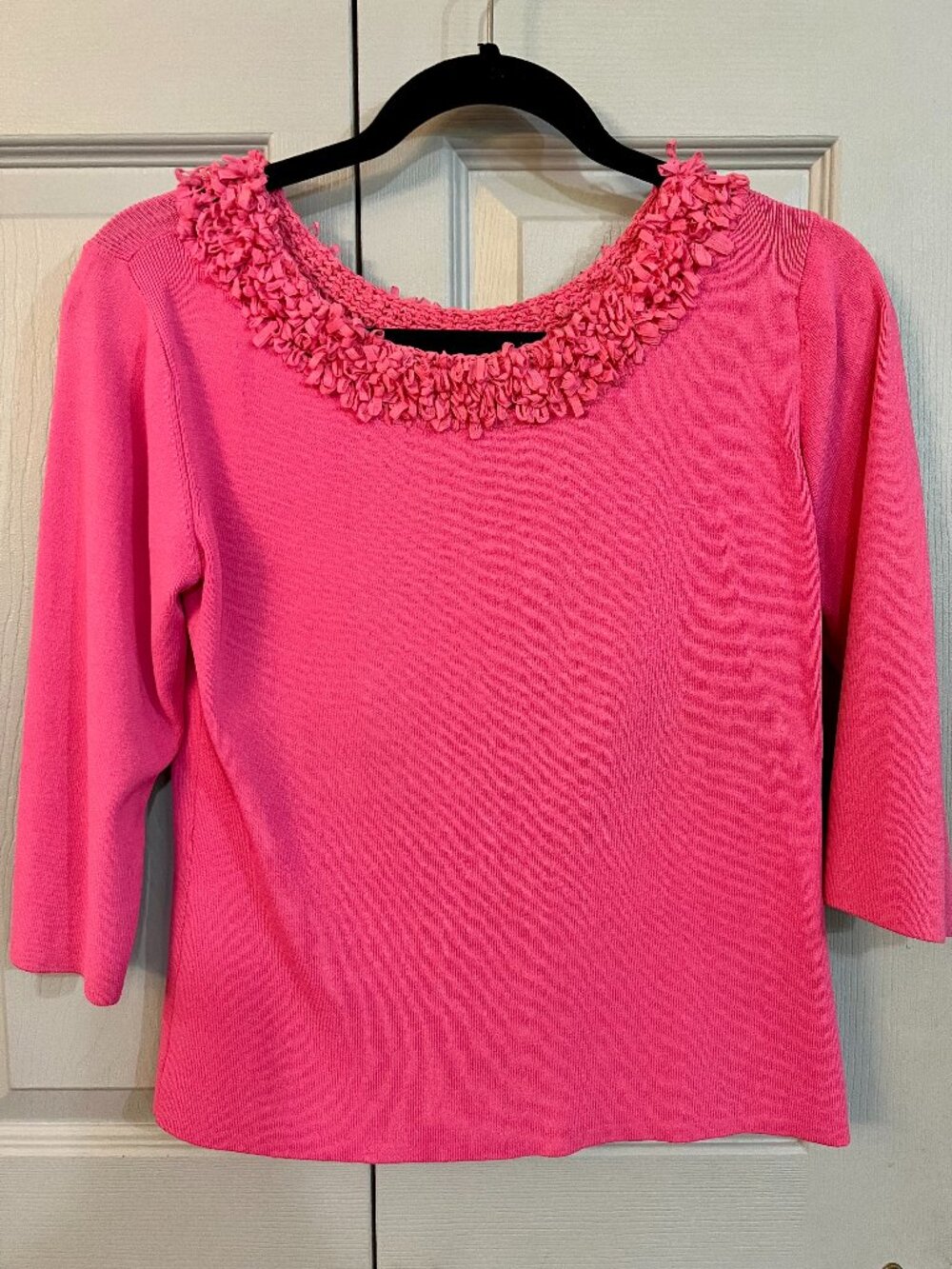 Joseph A. Pink Ruffle Neck, 3/4 Sleeve Knit Top Sweater, Size Medium